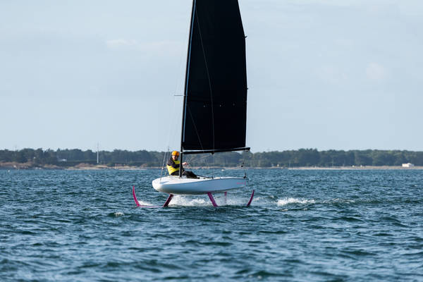 BirdyFish S   Vliegen over het water foiling zeilen 2.jpg 
